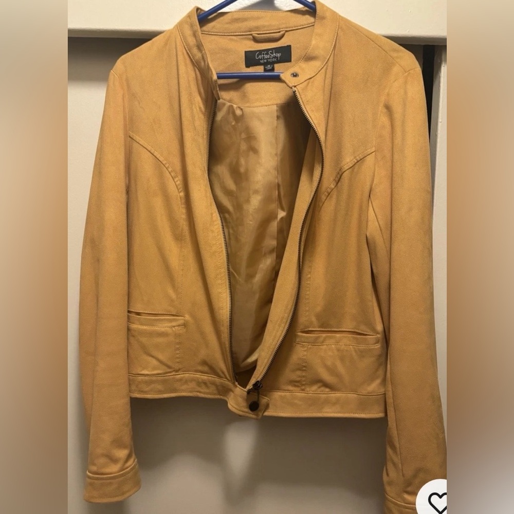 Coffee Shop New York Women's yellow faux suede Jacket